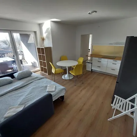 Sunny Terraces Rose Valley, 3* 류블랴나