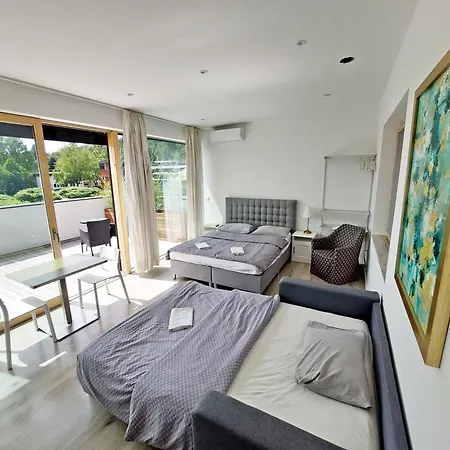 Sunny Terraces Rose Valley, B&B