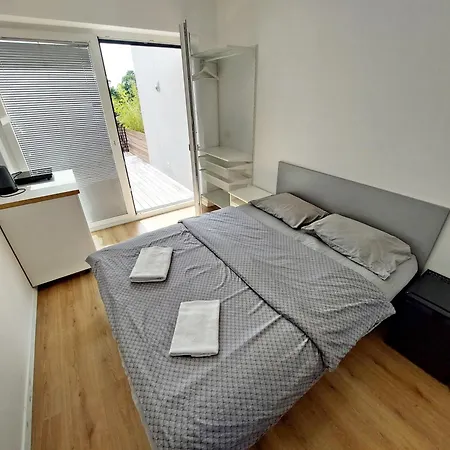 Alojamento de Acomodação e Pequeno-almoço Sunny Terraces Rose Valley, Liubliana