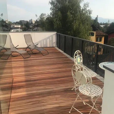 B&B Sunny Terraces Rose Valley, 류블랴나