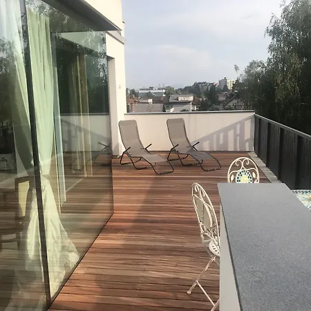 Sunny Terraces Rose Valley, ベッド・アンド・ブレックファスト