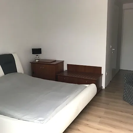 Sunny Terraces Rose Valley, 3* Liubliana