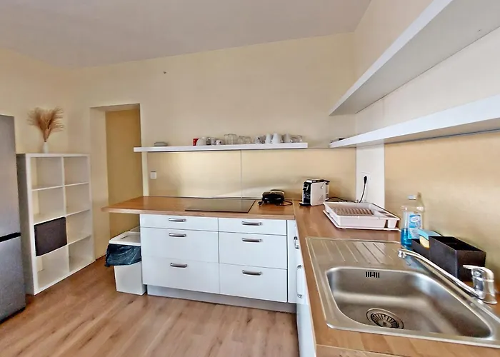 فندق مبيت وإفطار Sunny Terraces Rose Valley, ليوبليانا