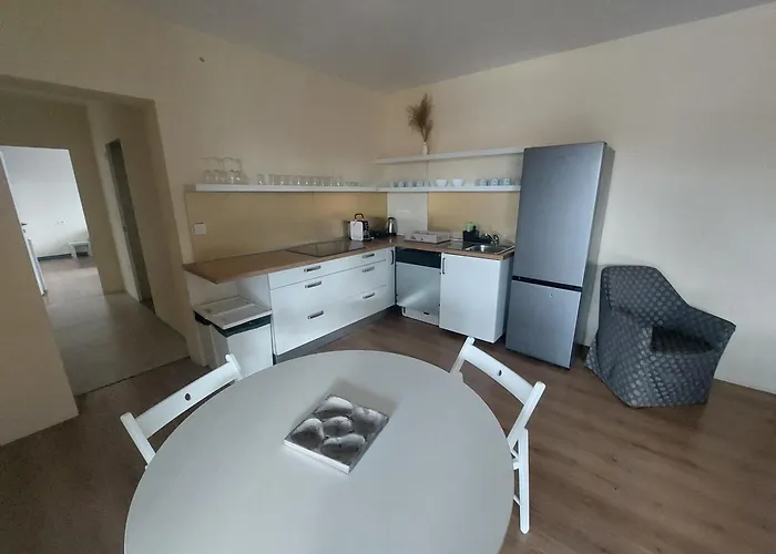 Sunny Terraces Rose Valley, לינה וארוחת בוקר 3*