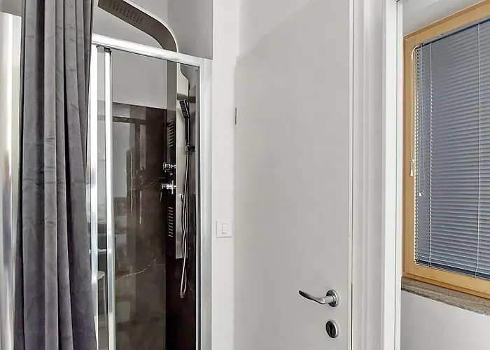 Sunny Terraces Rose Valley, 3* לובליאנה