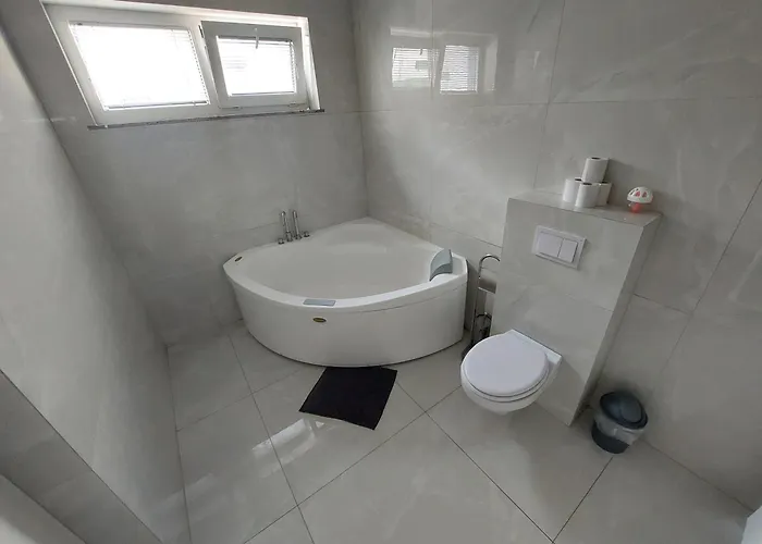 فندق مبيت وإفطار Sunny Terraces Rose Valley,