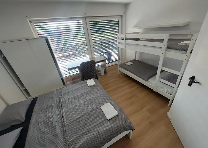 Nočitev z zajtrkom Sunny Terraces Rose Valley,