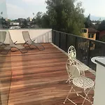 住宿加早餐酒店 Sunny Terraces Rose Valley, 卢布尔雅那